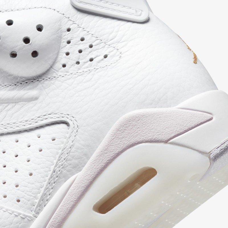 All white retro 6 online